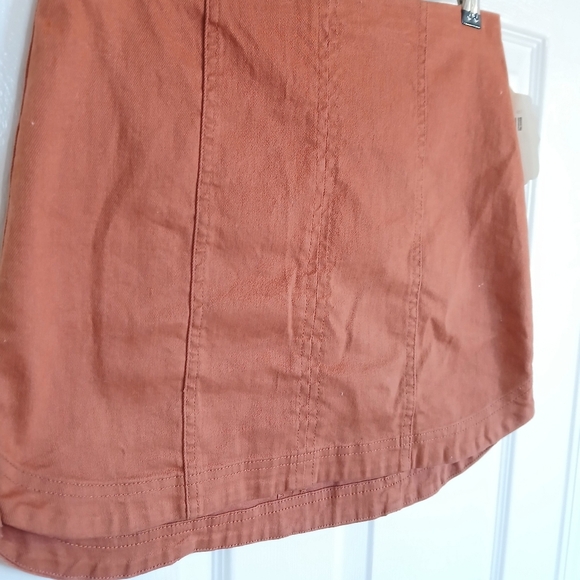 Burnt Orange Tight Mini Skirt with Zip up in the Back Y2k Skater Whimsigoth NWT - Picture 3 of 6